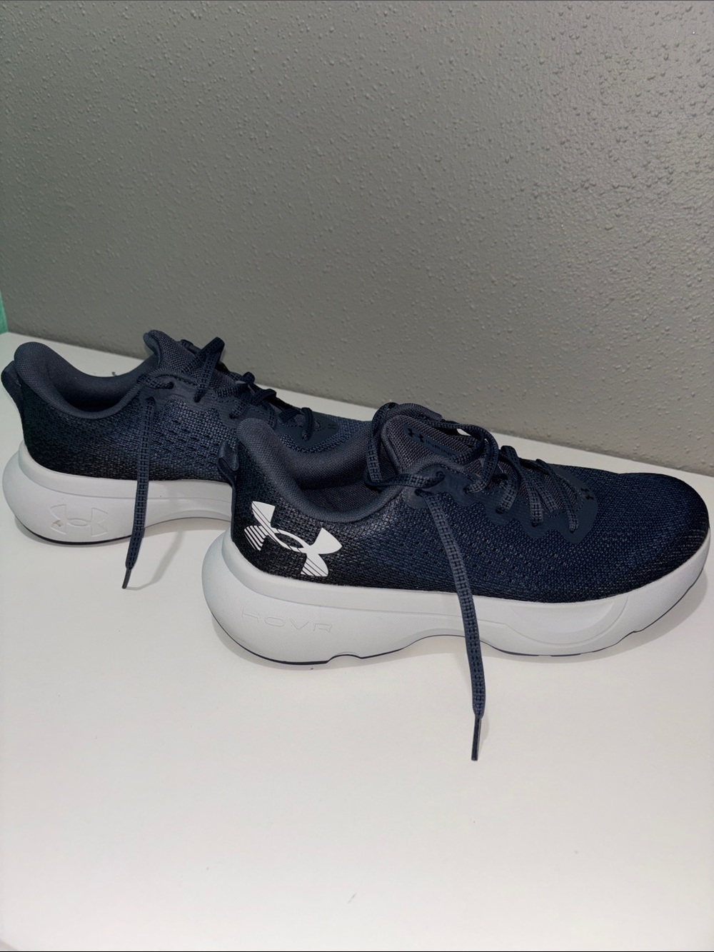 Under Armour Men's Infinite Running Shoes (size 8.5) - Picture 3 of 10
